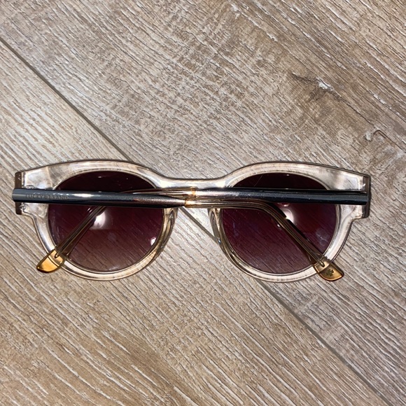 Lucky Brand Sunglasses - Picture 2 of 2